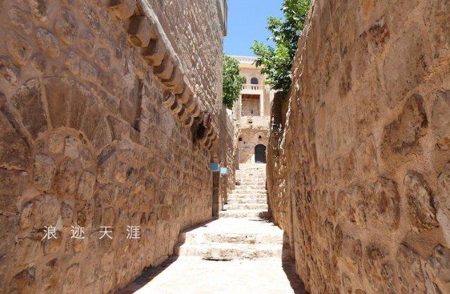 爱新觉罗确实是赵的意思，却与靖康之变无关；真相更加出人意料